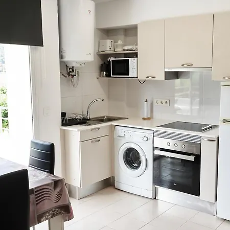 Apartamento Con Piscina De Temporada A 50m Del Mar *